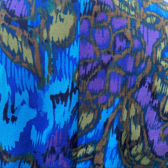 Chico’s Abstract Print Cropped Blazer - Picture 14 of 16
